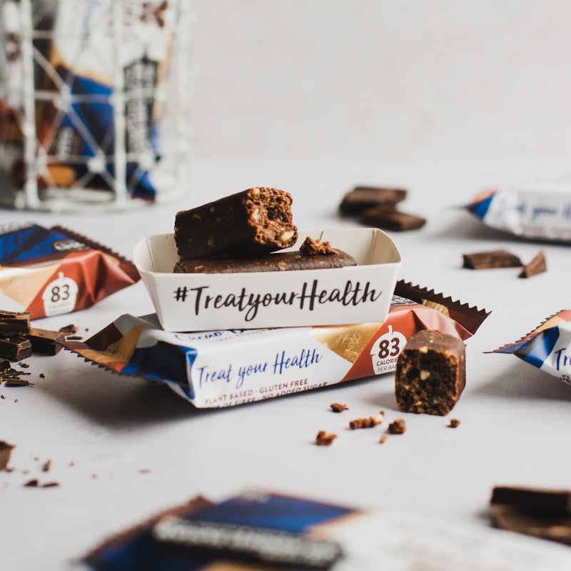 Load image into Gallery viewer, Squirrel Sisters Cacao Brownie Snack Bar – Vegan, High-Fiber, No Added Sugar
